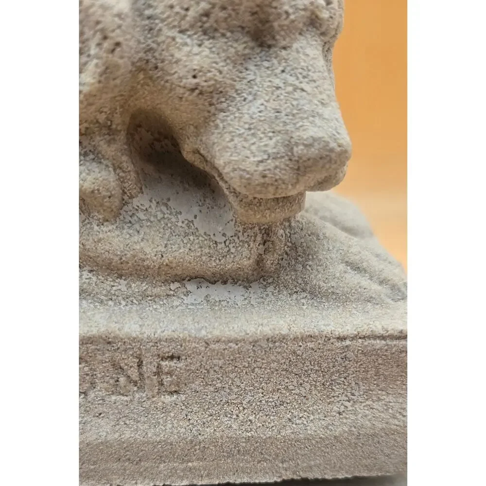 70'S HADDONSTONE LION CONCRETE CAST STONE GARDEN STATUE DOOR STOP MANTLE DECOR